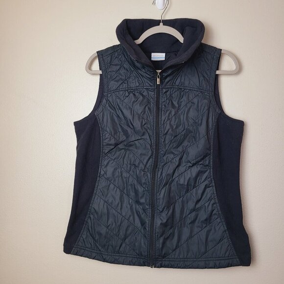 Columbia Jackets & Blazers - Columbia Puffer Vest Black Layering Warm‎ Zip Up Nylon Women's size Large